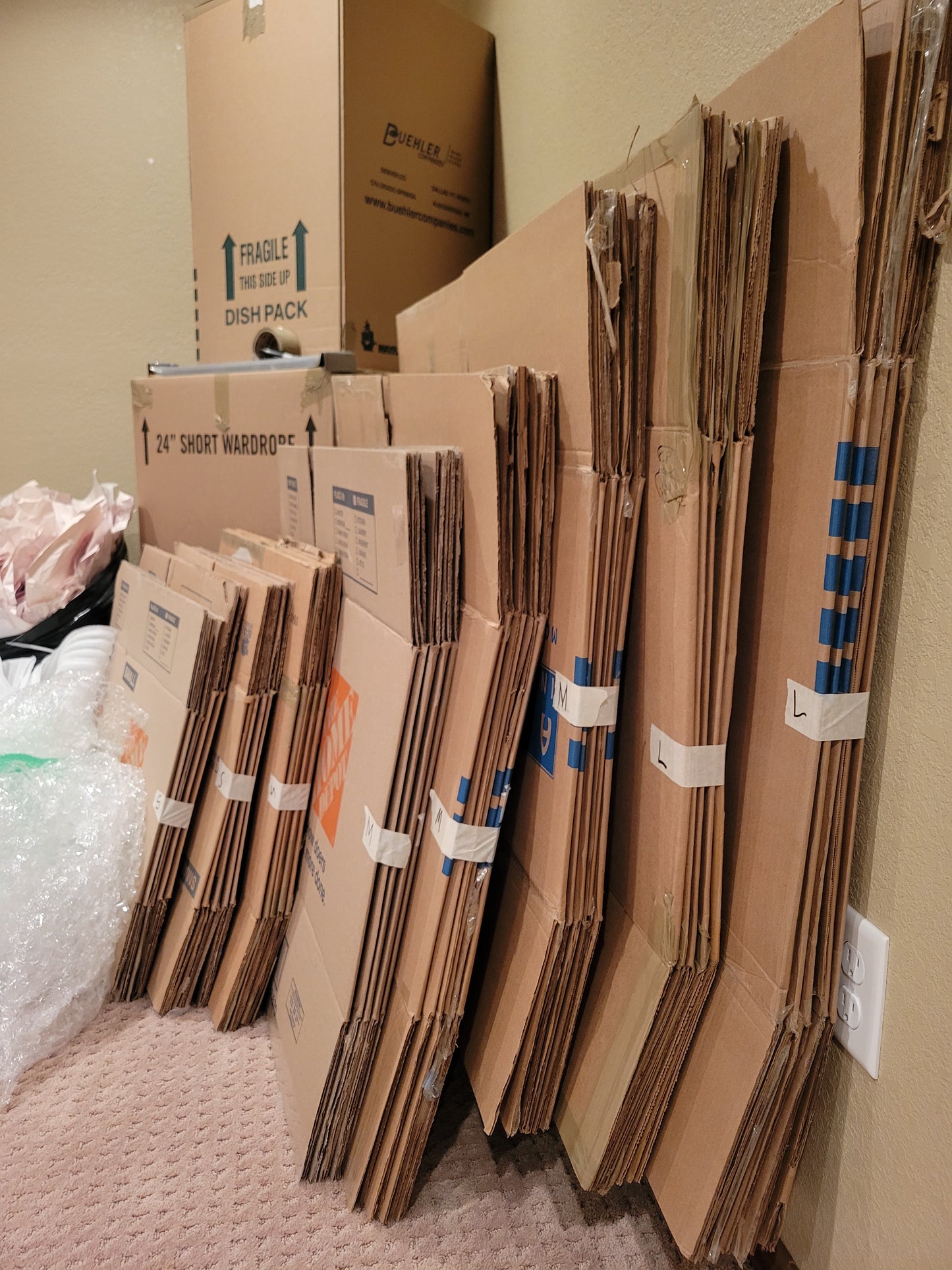 Small Moving Kit (42 boxes | <800 sqft)