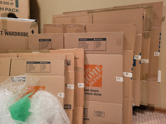 Small Moving Kit (42 boxes | <800 sqft)